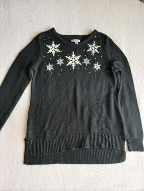 ***FLAWED*** Croft And Barrow snowflake sweater size small